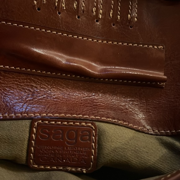 Vintage Saga Leather Portfolio - Picture 5 of 5